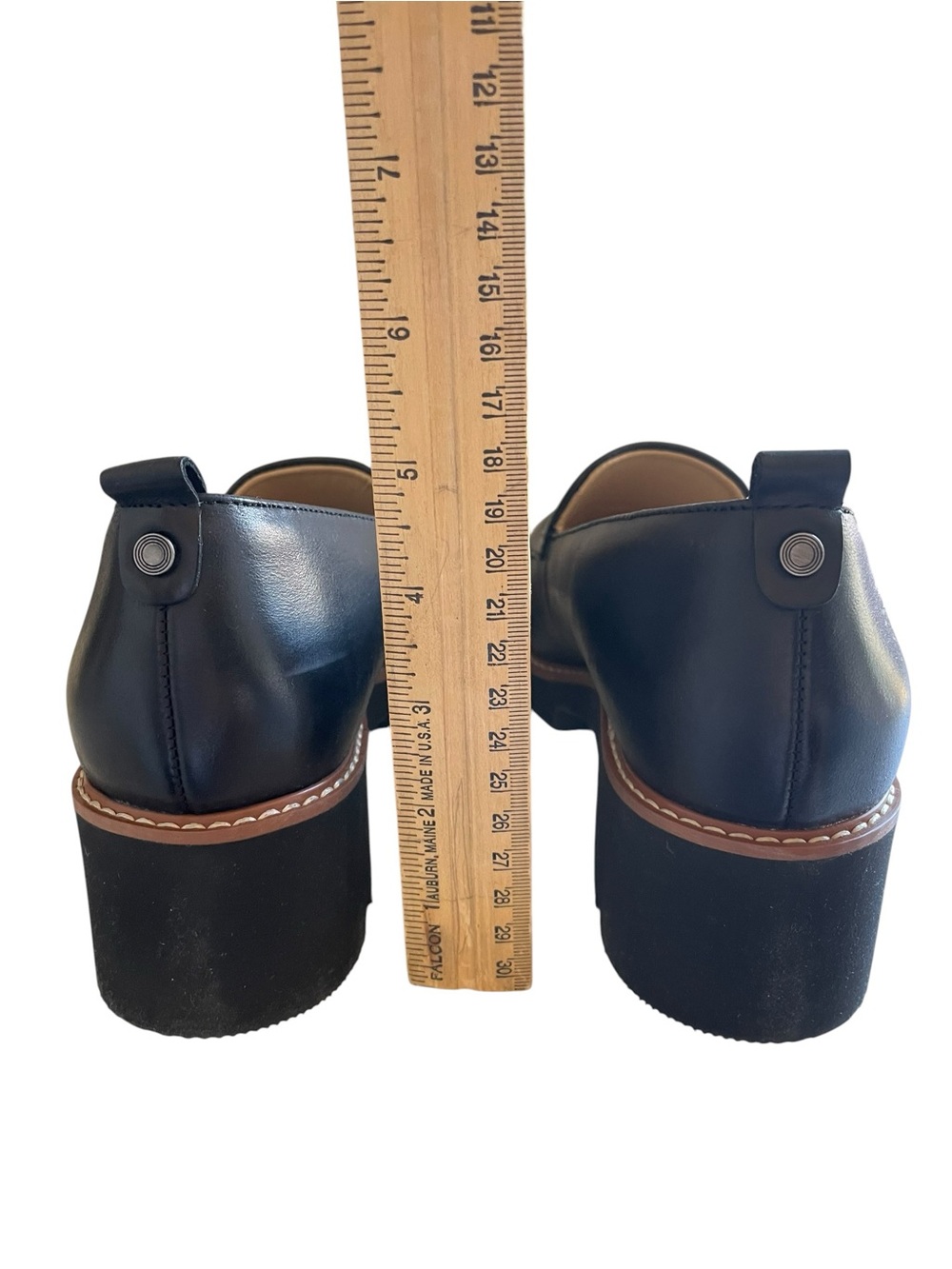 Naturalizer Darry Lug Black Leather Chunky Sole Loafers Size 8 NEW - Picture 10 of 14
